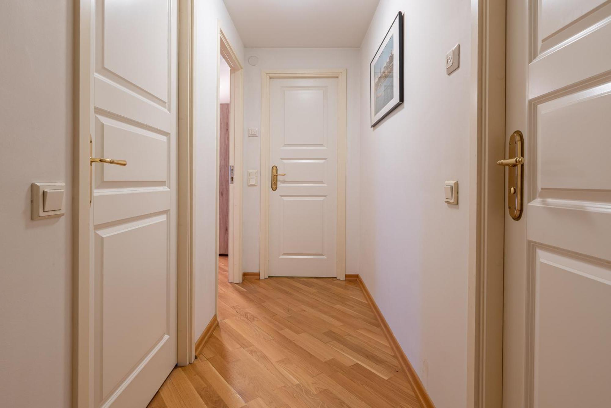 Old Town - Demini Apartment Талин Стая снимка